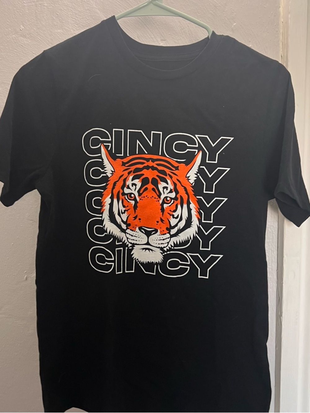 Cincy Bengals Graphic Tee - Black & Orange